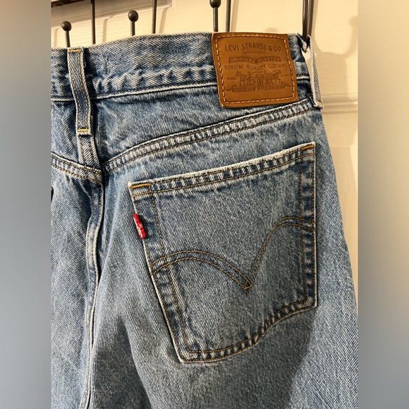 Levi's Denim - Levis Wedgie sz 29